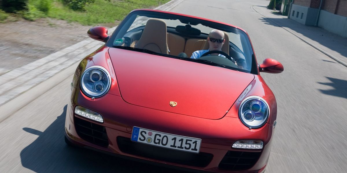 2009 Porsche 911 Carrera / Carrera S