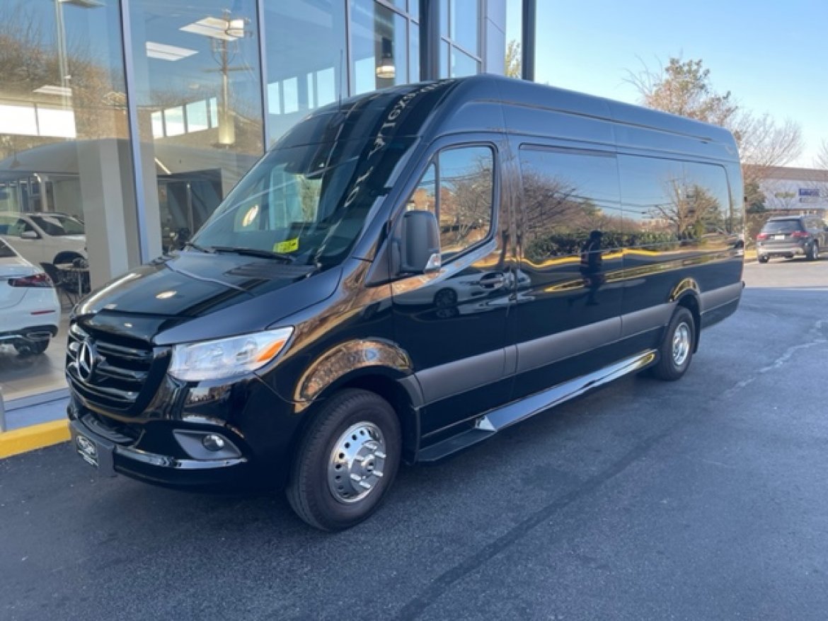 New 2021 Mercedes-Benz 3500 XD 170 WB EXTENDED for sale #WS-15170 | We Sell  Limos