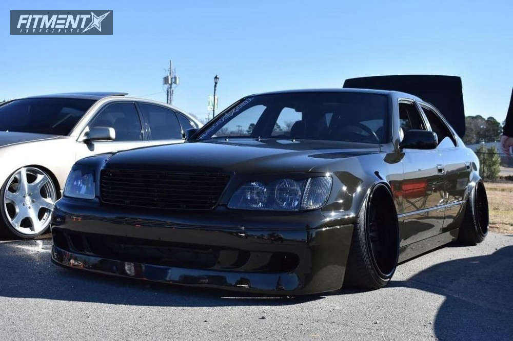 2000 Lexus LS400 Base with 19x11 Riverside Trafficstar and Kinforest 245x35  on Air Suspension | 329689 | Fitment Industries