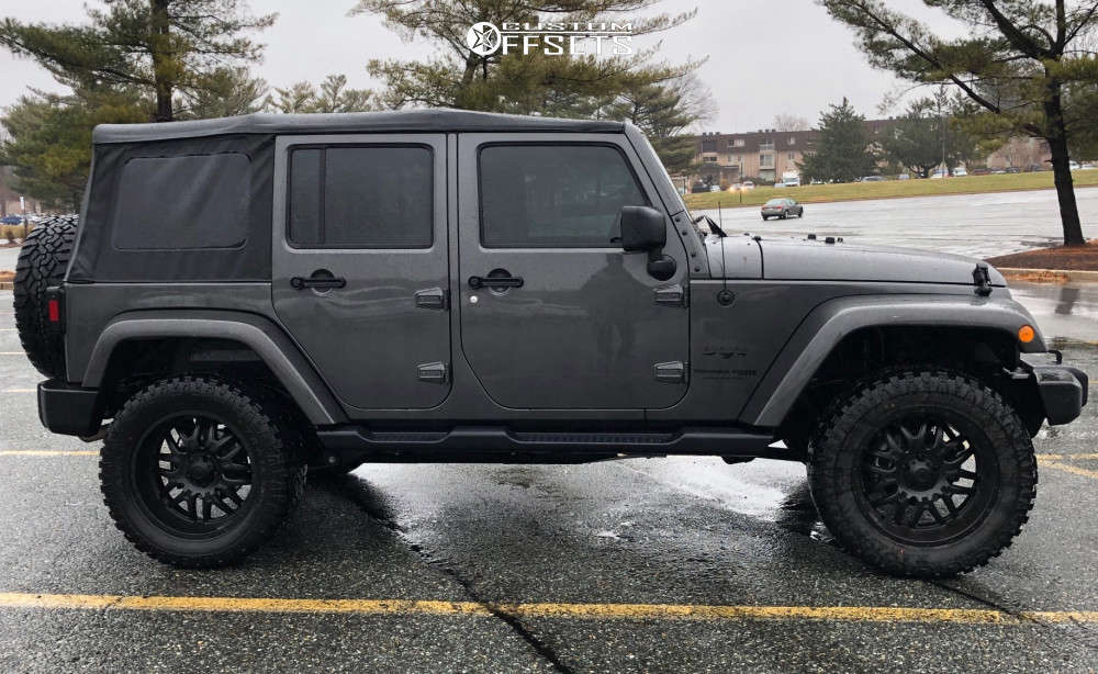2018 Jeep Wrangler JK with 20x9 -12 Ultra Hunter and 33/12.5R20 Kanati  Trail Hog and Suspension Lift 2.5" | Custom Offsets