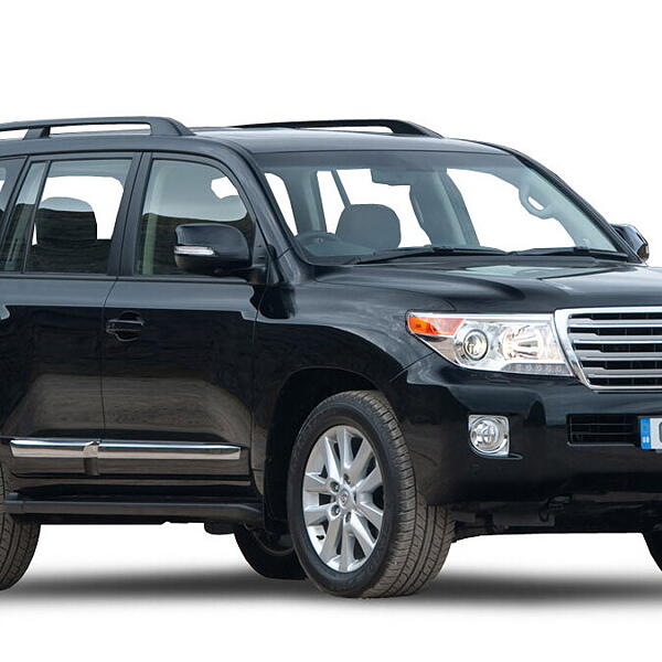 Discontinued Toyota Land Cruiser [2009-2011] Price, Images, Colours &  Reviews - CarWale