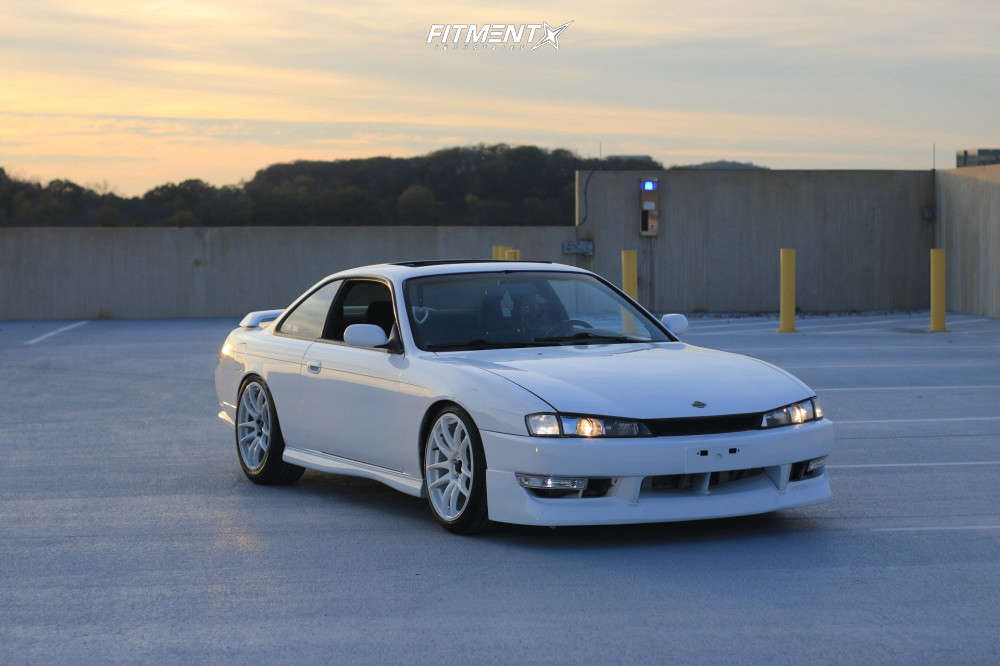 1997 Nissan 240SX SE with 18x8.5 Vors Tr4 and Continental 225x40 on  Coilovers | 1955078 | Fitment Industries