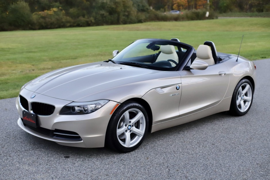 2010 BMW Z4 sDrive30i 6-Speed for sale on BaT Auctions - sold for $25,500  on November 11, 2021 (Lot #59,337) | Bring a Trailer