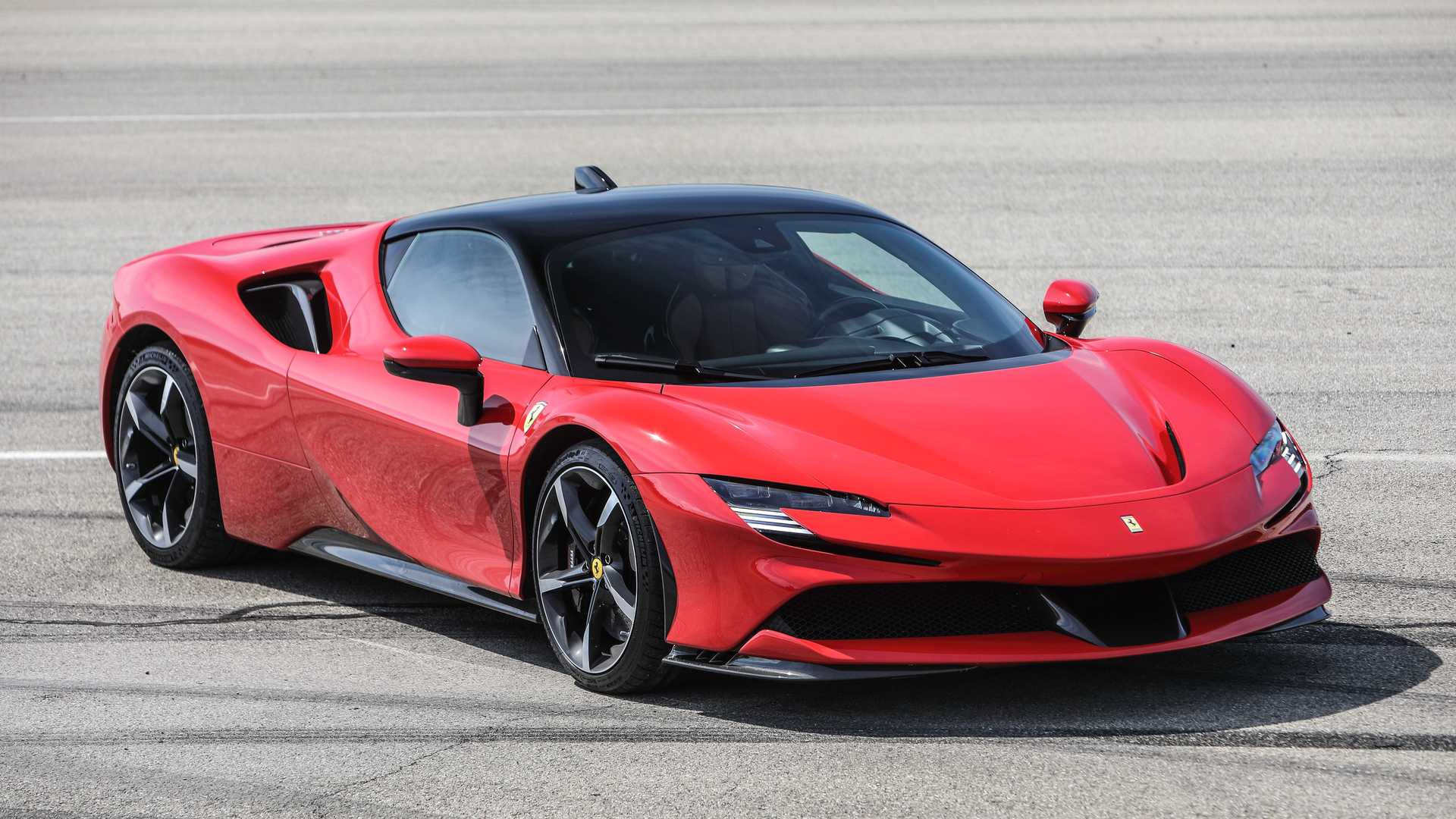 Ferrari 2022 Model List: Current Lineup, Prices, & Reviews