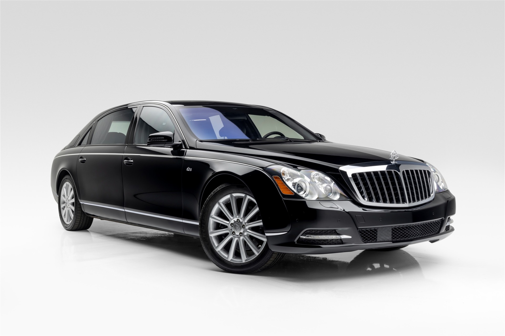 Used 2011 Maybach 62S Rear Partition For Sale (Sold) | Private Collection  Motors Inc Stock #B5959