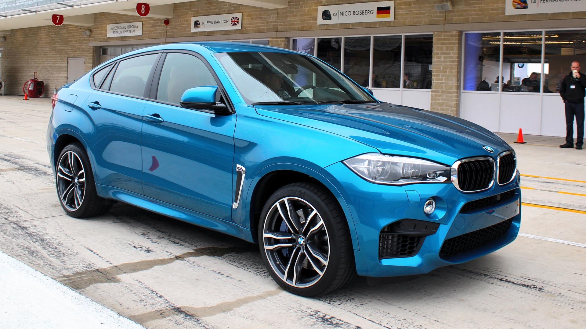 2015 BMW X6M First Drive Review | AutoTrader.ca