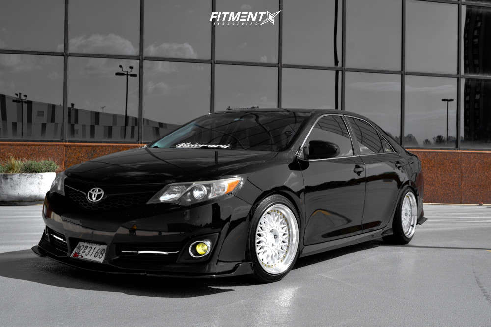 2014 Toyota Camry SE with 18x9.5 Aodhan Ah05 and Kumho 225x45 on Lowering  Springs | 1012856 | Fitment Industries