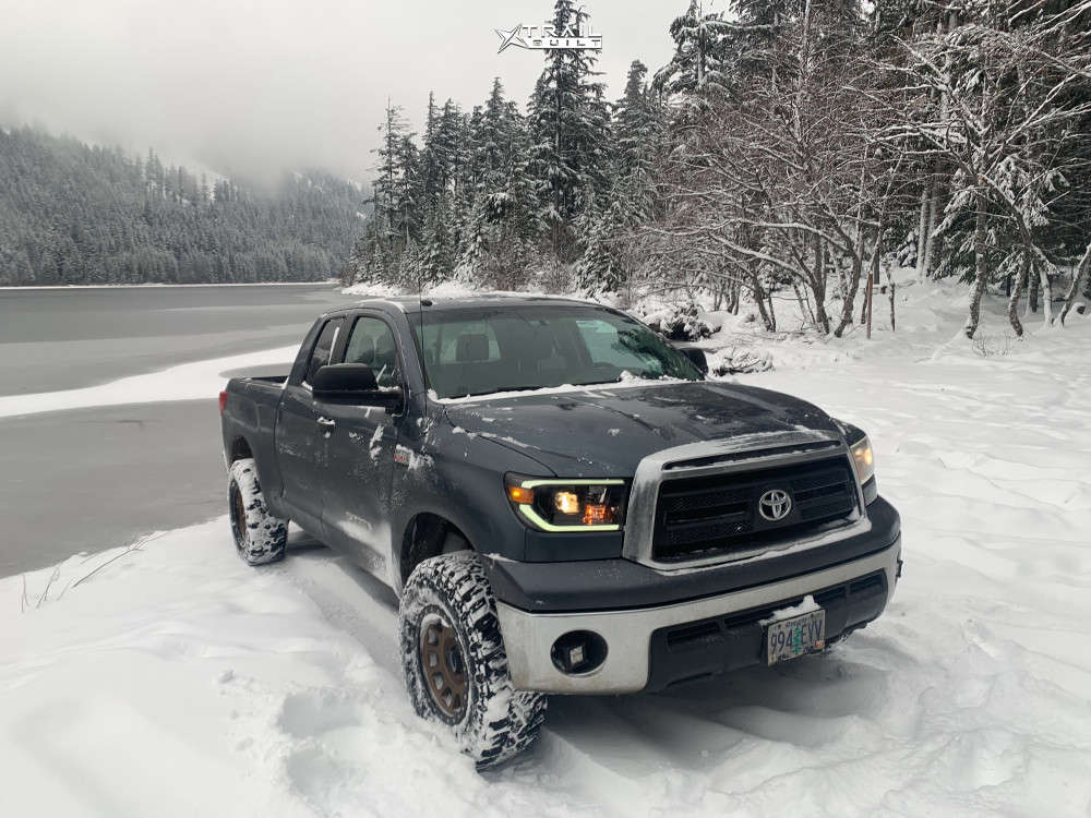 2010 Toyota Tundra Wheel Offset Aggressive > 1" Outside Fender Leveling Kit  | 1478542 | TrailBuilt Off-Road