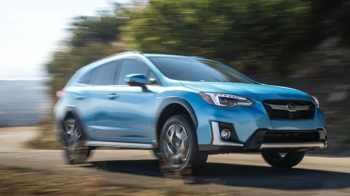Subaru Crosstrek Hybrid Surprisingly Scores Green Car Product of Excellence  Award | Torque News