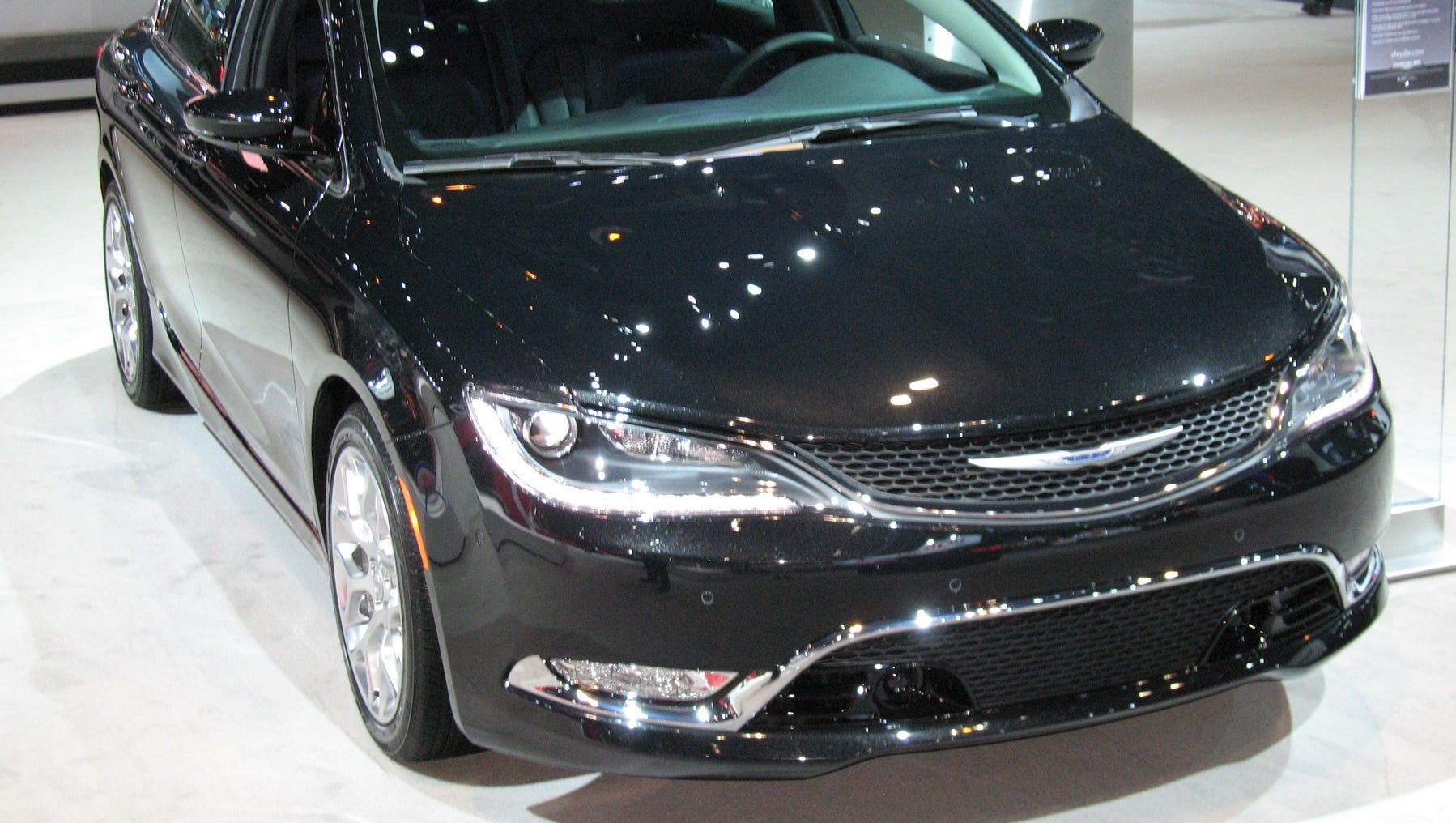 2016 Chrysler 200 is an improved performer