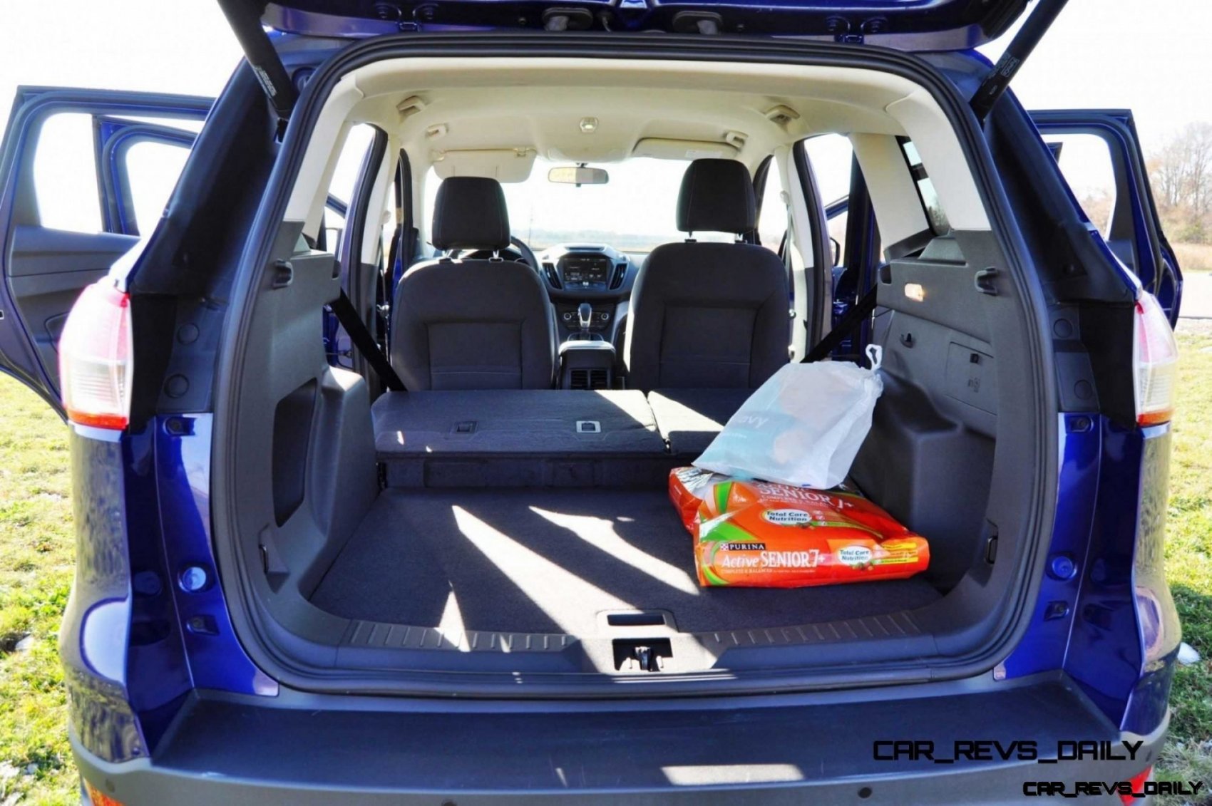 HD Driving Clips - 2014 Ford Escape SE FWD - Great Interior Layout, Seats  and Tech » Car-Revs-Daily.com