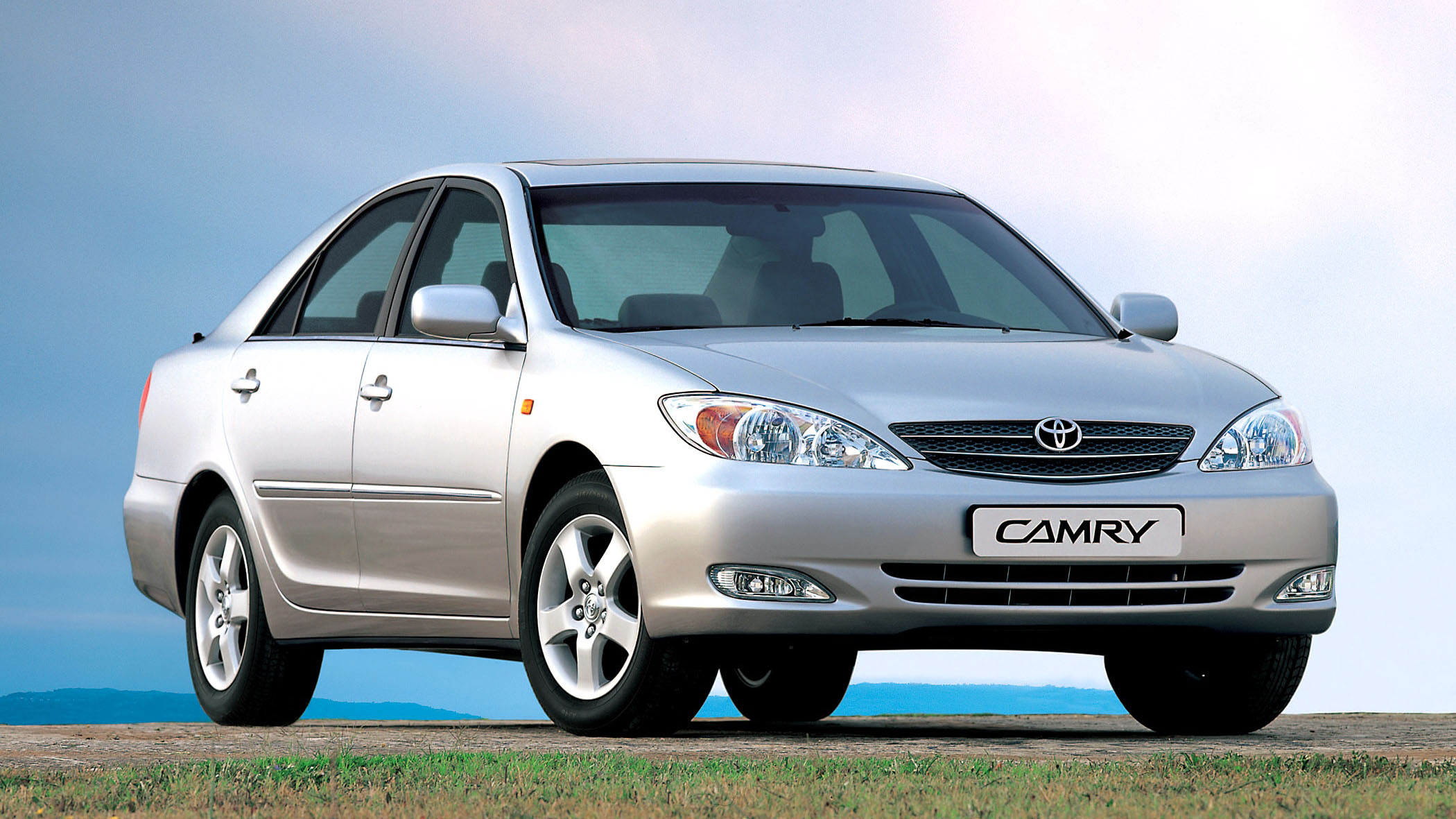 Retro review: Toyota Camry V6 (2002) Reviews 2023 | Top Gear