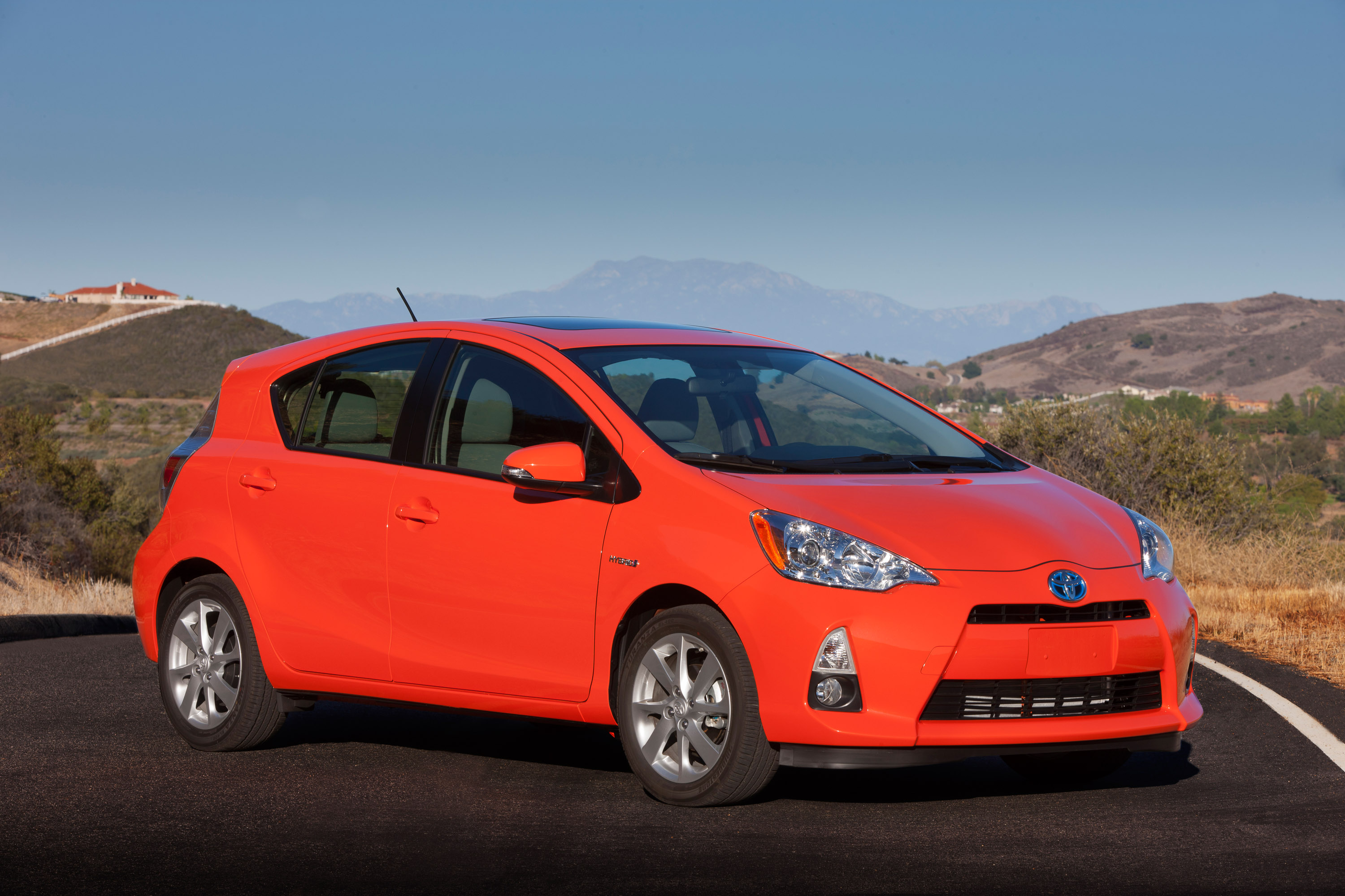 2014 Toyota Prius c Offers 53 MPG City Fuel Economy, Highest of Any Vehicle  Without a Plug - Toyota USA Newsroom