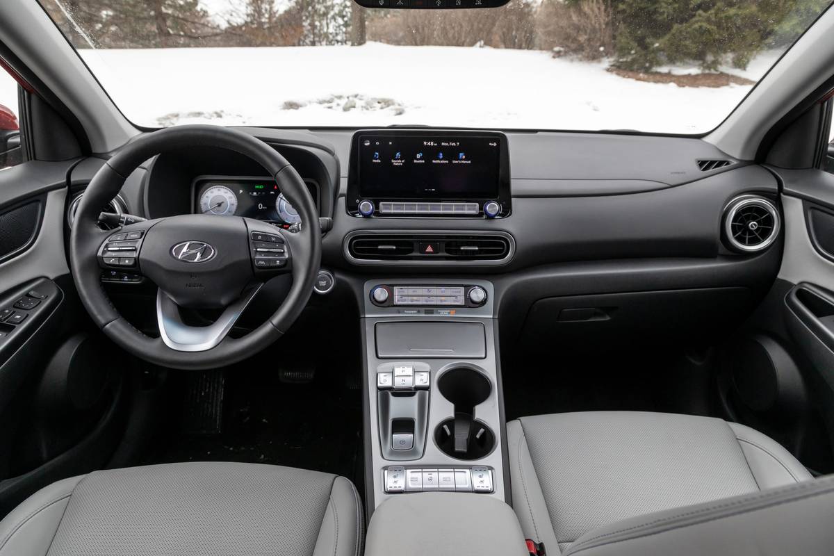 2022 Hyundai Kona EV Specs, Price, MPG & Reviews | Cars.com