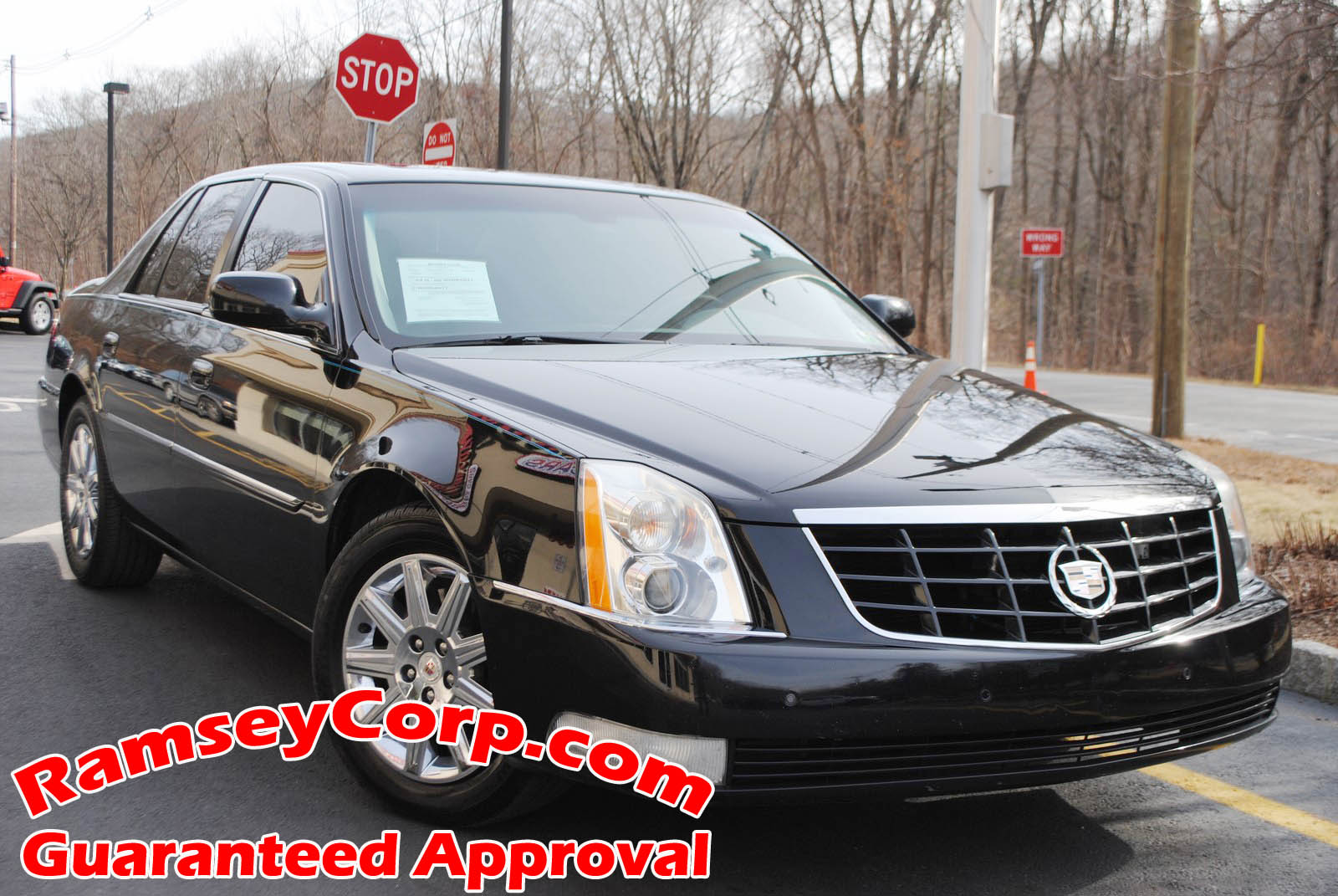 Used 2011 CADILLAC DTS For Sale at Ramsey Corp. | VIN: 1G6KH5E64BU118577