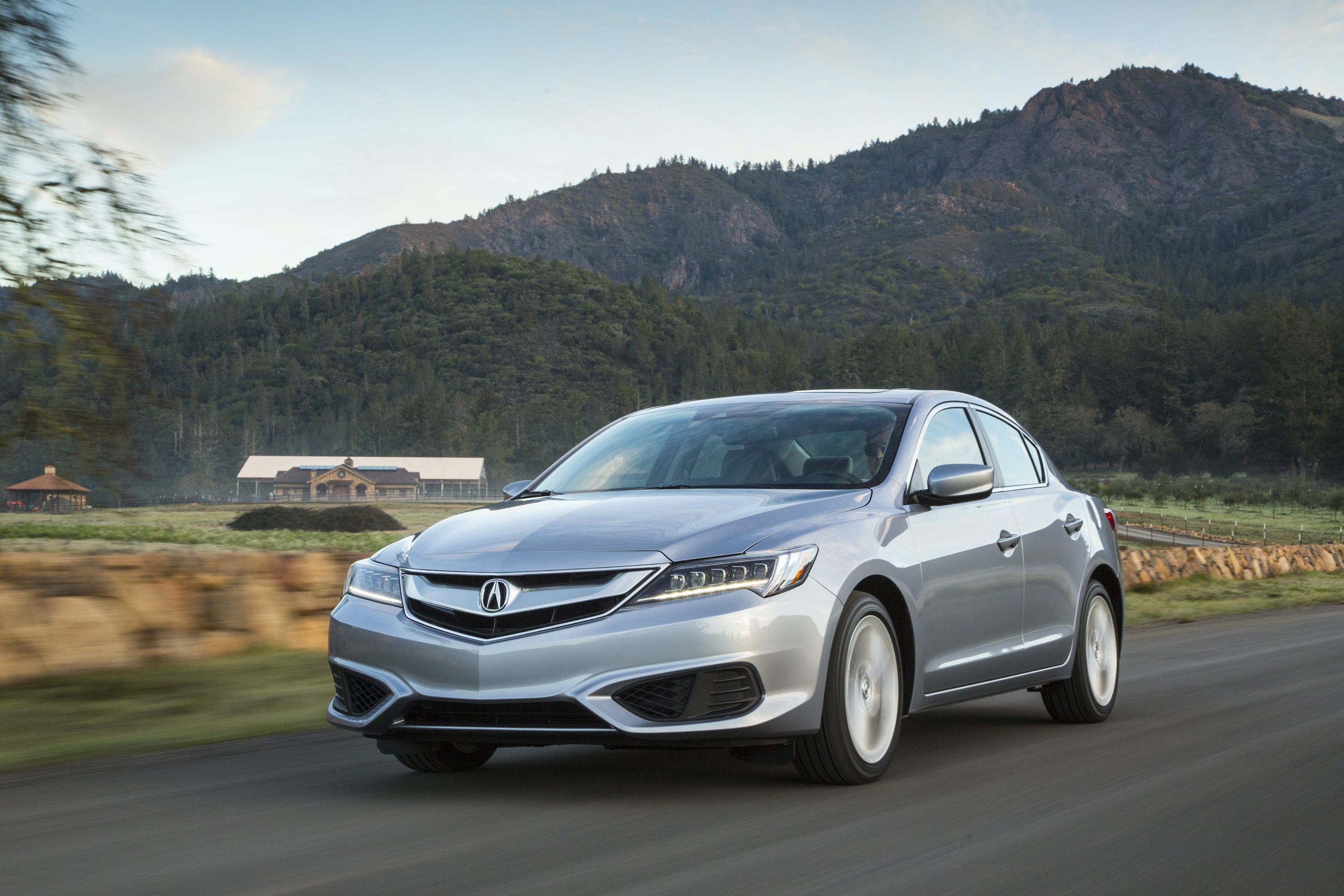 2018 Acura ILX Review, Pricing, and Specs