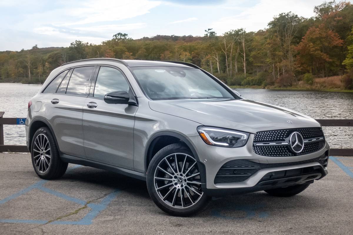 2020 Mercedes-Benz GLC300, AMG GLC63: 7 Things We Like (and 5 Not So Much)  | Cars.com