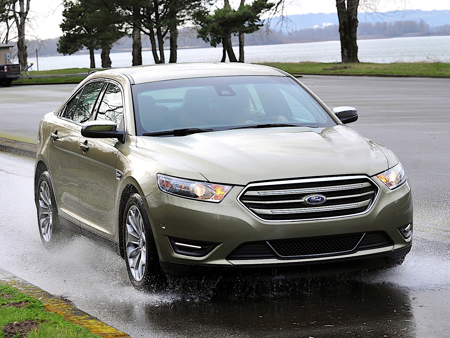 FORD Taurus Specs & Photos - 2012, 2013, 2014, 2015, 2016, 2017, 2018, 2019  - autoevolution