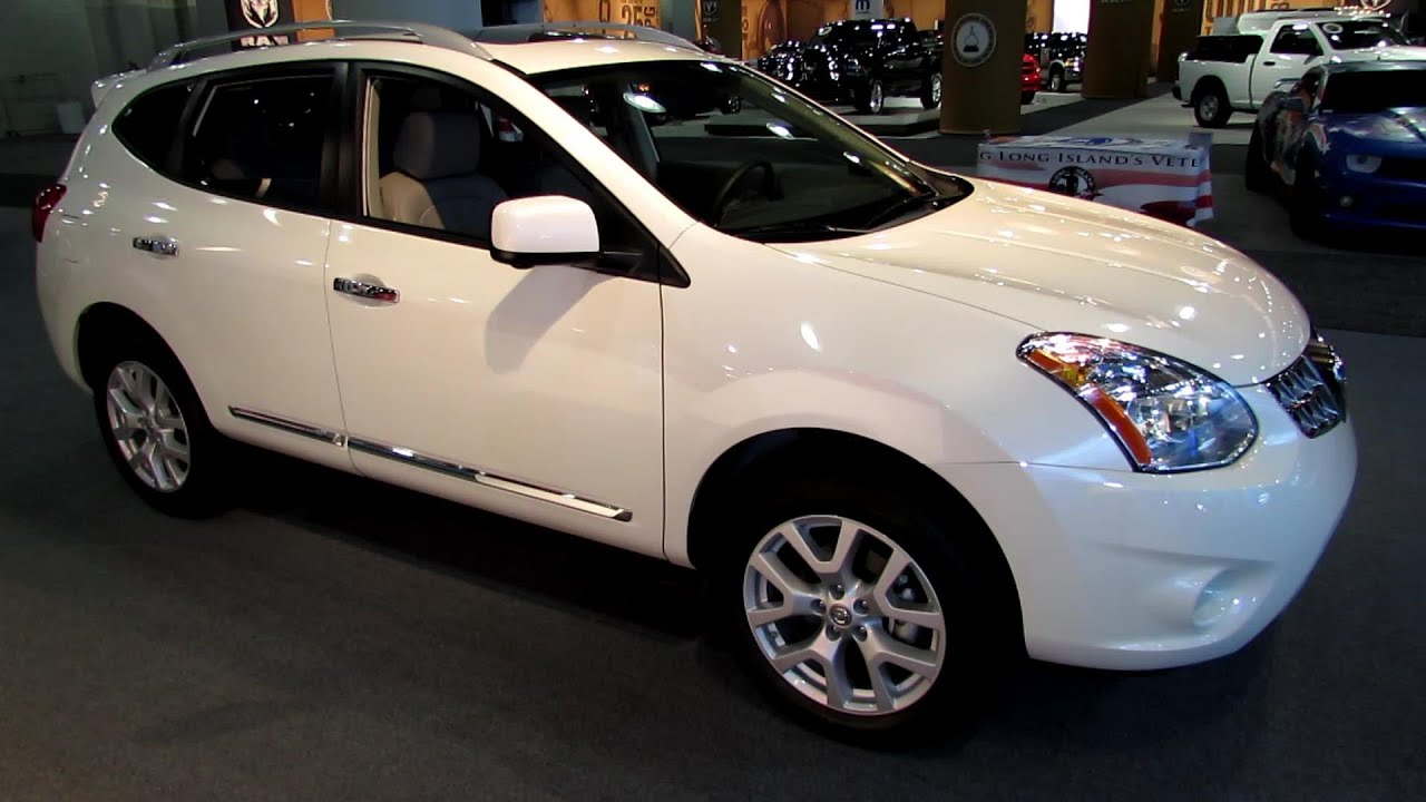 2013 Nissan Rogue SL AWD - Exterior and Interior Walkaround - 2013 NY Auto  Show - YouTube