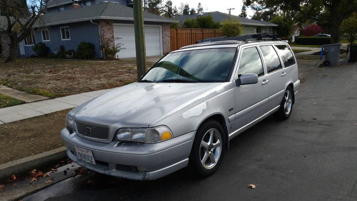 At $1,700, Could This Somewhat Rough 1998 Volvo V70 Still Make A Good  'R'-gument?