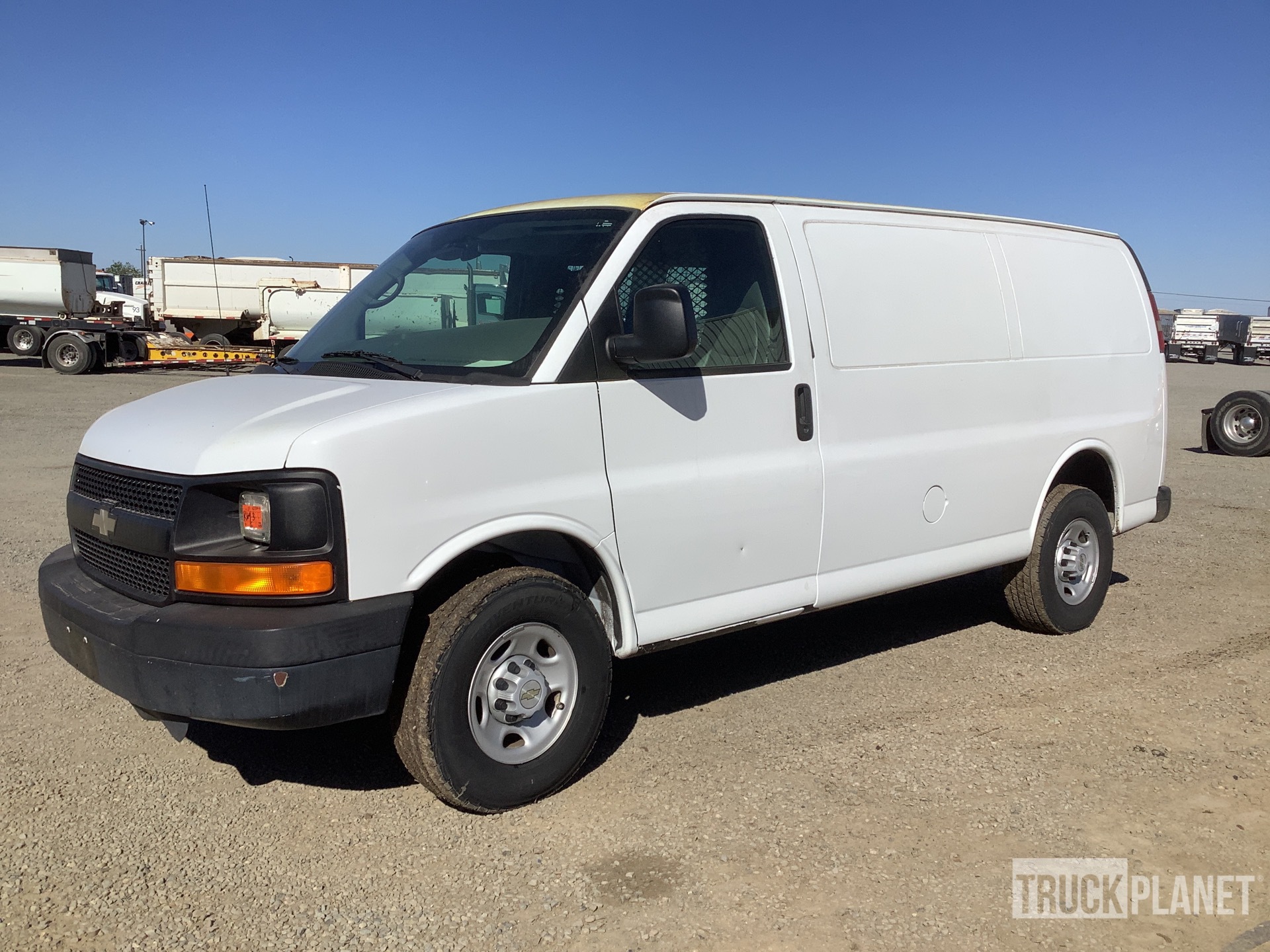 2008 Chevrolet Express 2500 4x2 Cargo Van in Dunnigan, California, United  States (TruckPlanet Item #6187487)