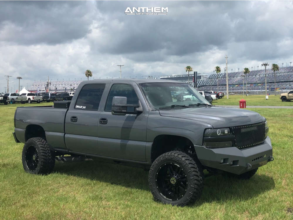 2002 Chevrolet Silverado 2500 HD Wheel Offset Aggressive > 1" Outside  Fender Leveling Kit | 755895 | Anthem Off-Road