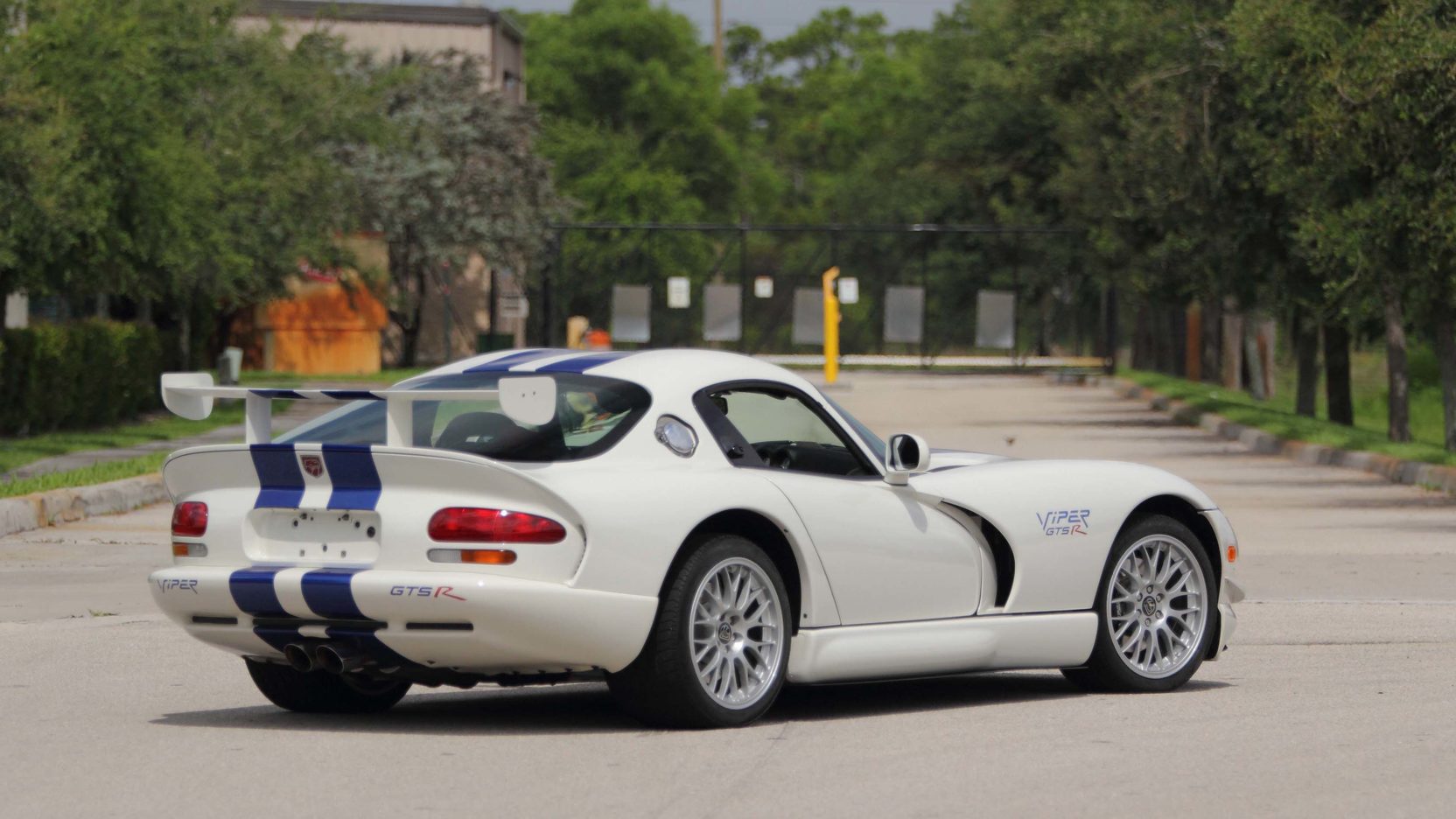 1998 Dodge Viper GTS-R | F144 | Monterey 2016