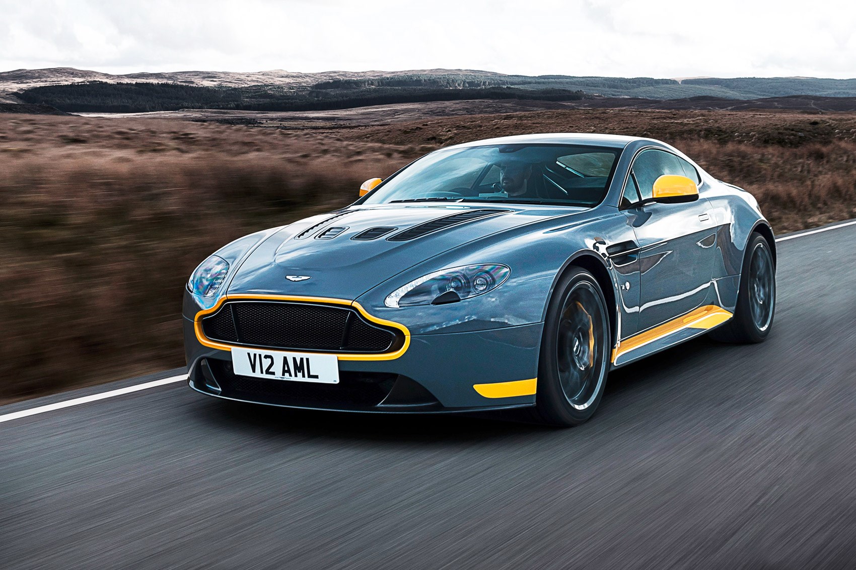 Aston Martin V12 Vantage S manual first drive, CAR+ June 2016 | CAR Magazine