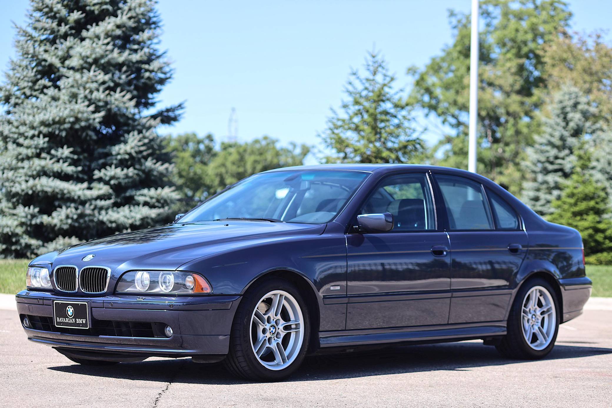 2002 BMW 540i Sedan auction - Cars & Bids