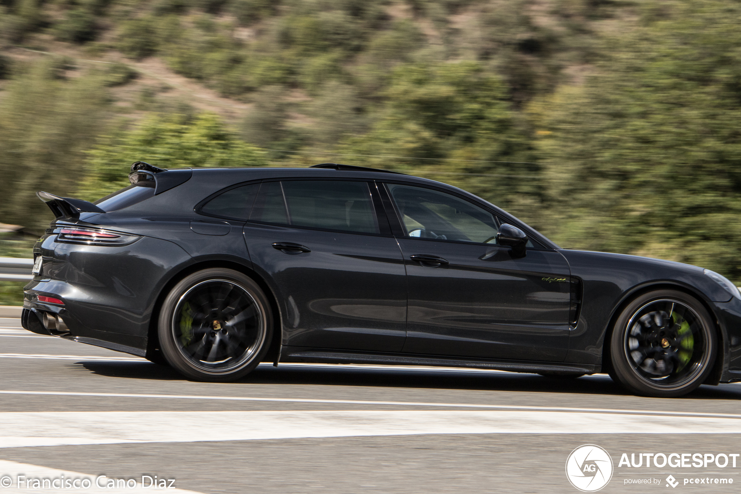 Porsche 971 Panamera Turbo S E-Hybrid Sport Turismo TechArt GrandGT - 3  October 2021 - Autogespot