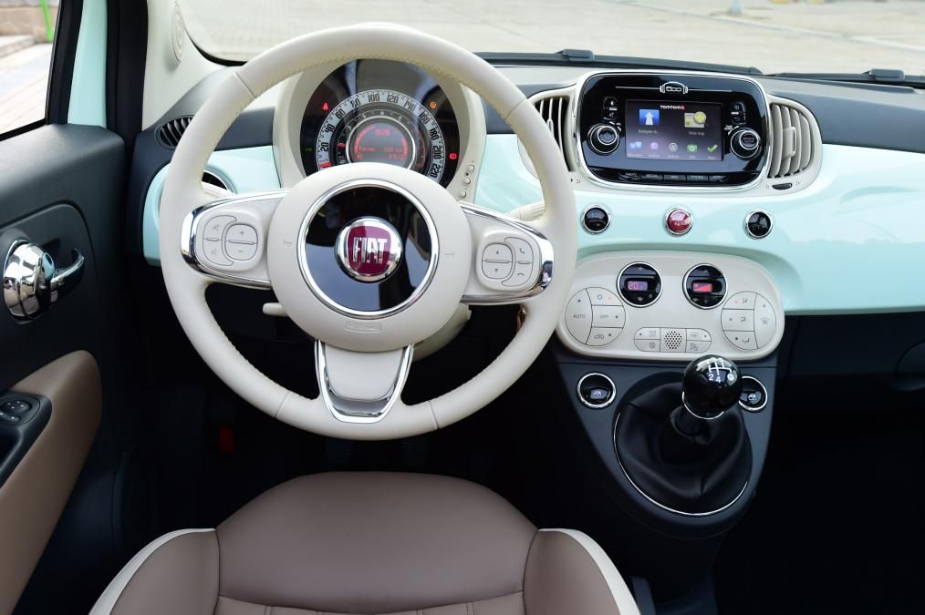 Fiat 500C 2015 facelift - pictures | Fiat 500c, Fiat 500, Fiat