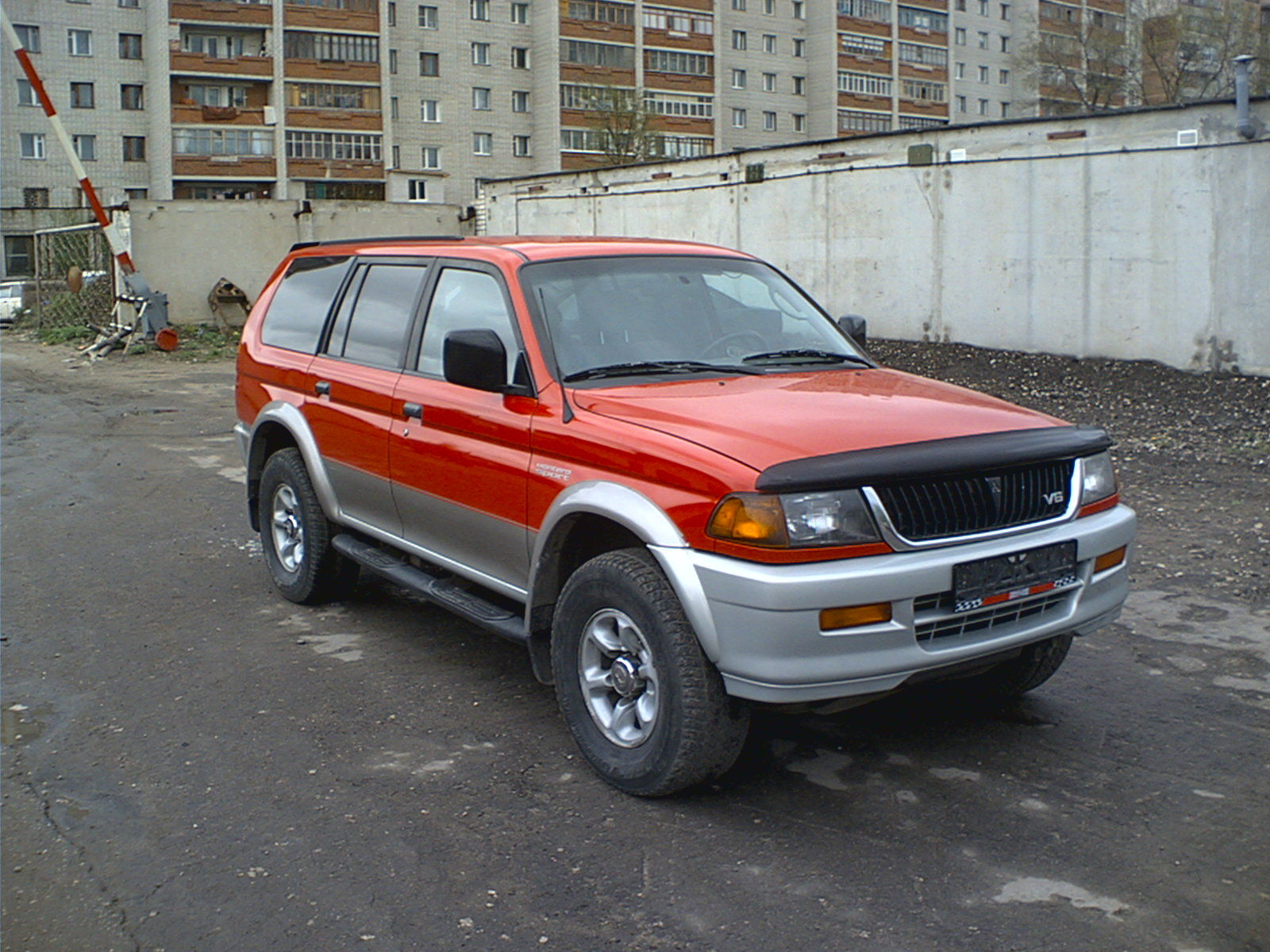 1997 MITSUBISHI MONTERO SPORT - Image #10