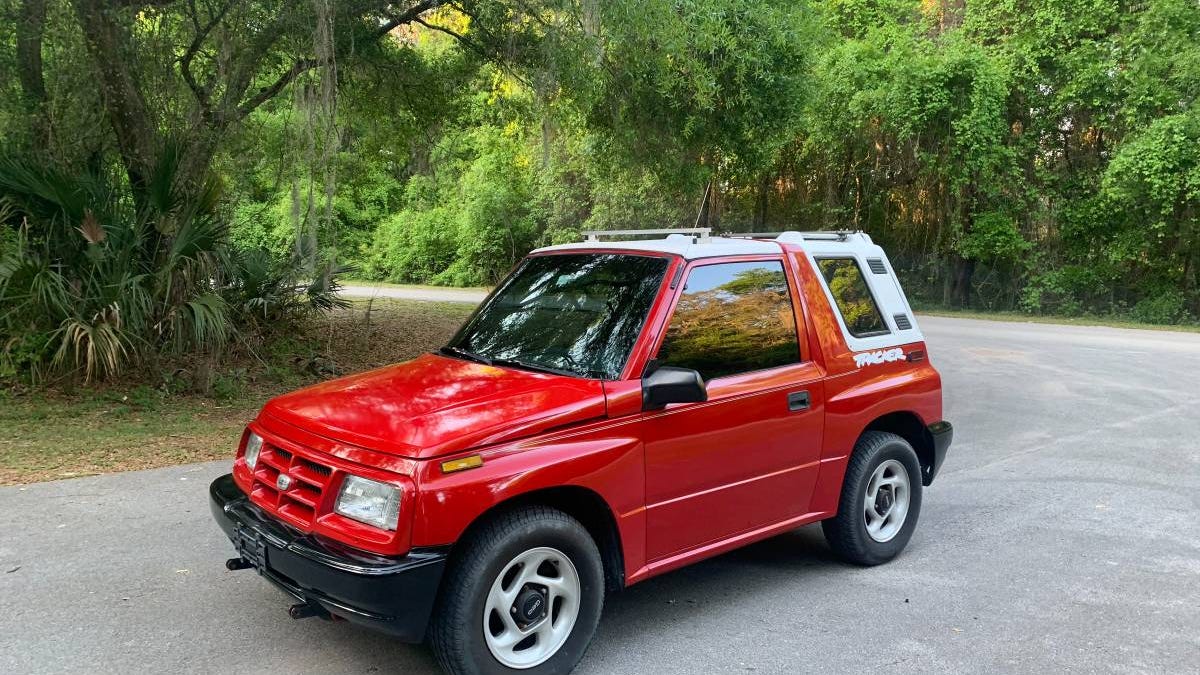 At $4,300, Will This 1997 Geo Tracker Hunt Down A Buyer?