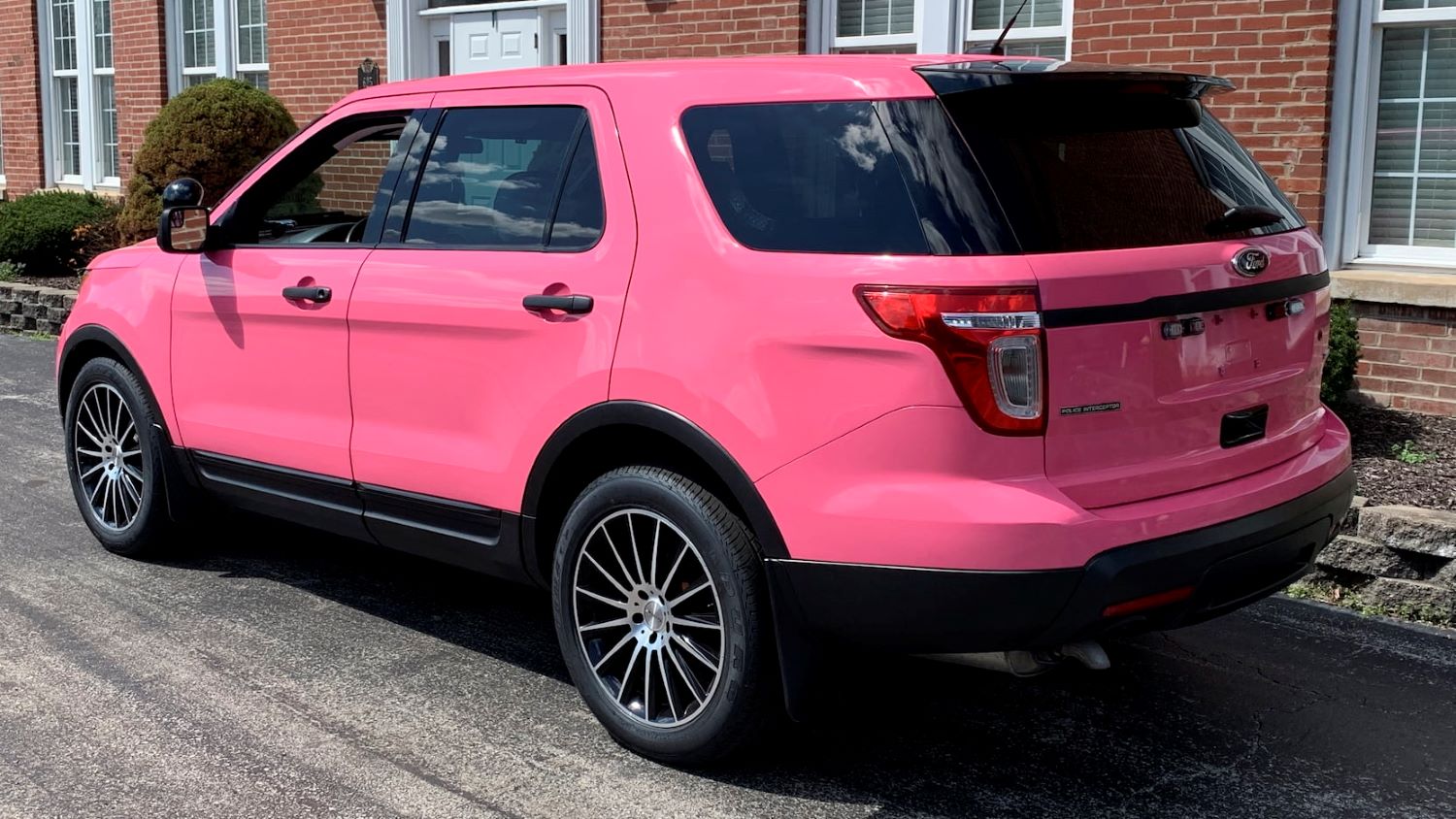 Incredibly Pink 2013 Ford Explorer Police Interceptor Heads To Auction