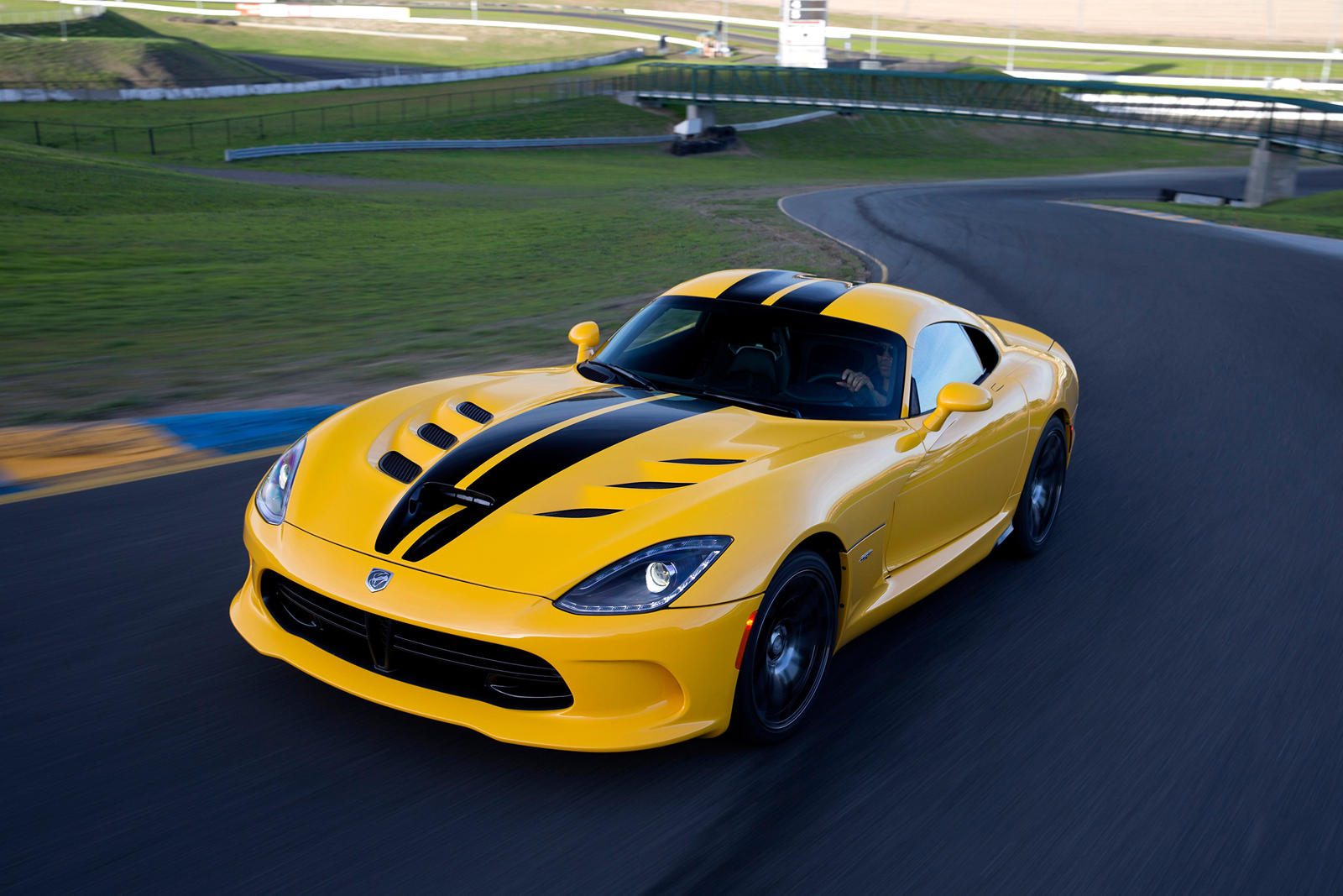 2014 Dodge SRT Viper: Review, Trims, Specs, Price, New Interior Features,  Exterior Design, and Specifications | CarBuzz