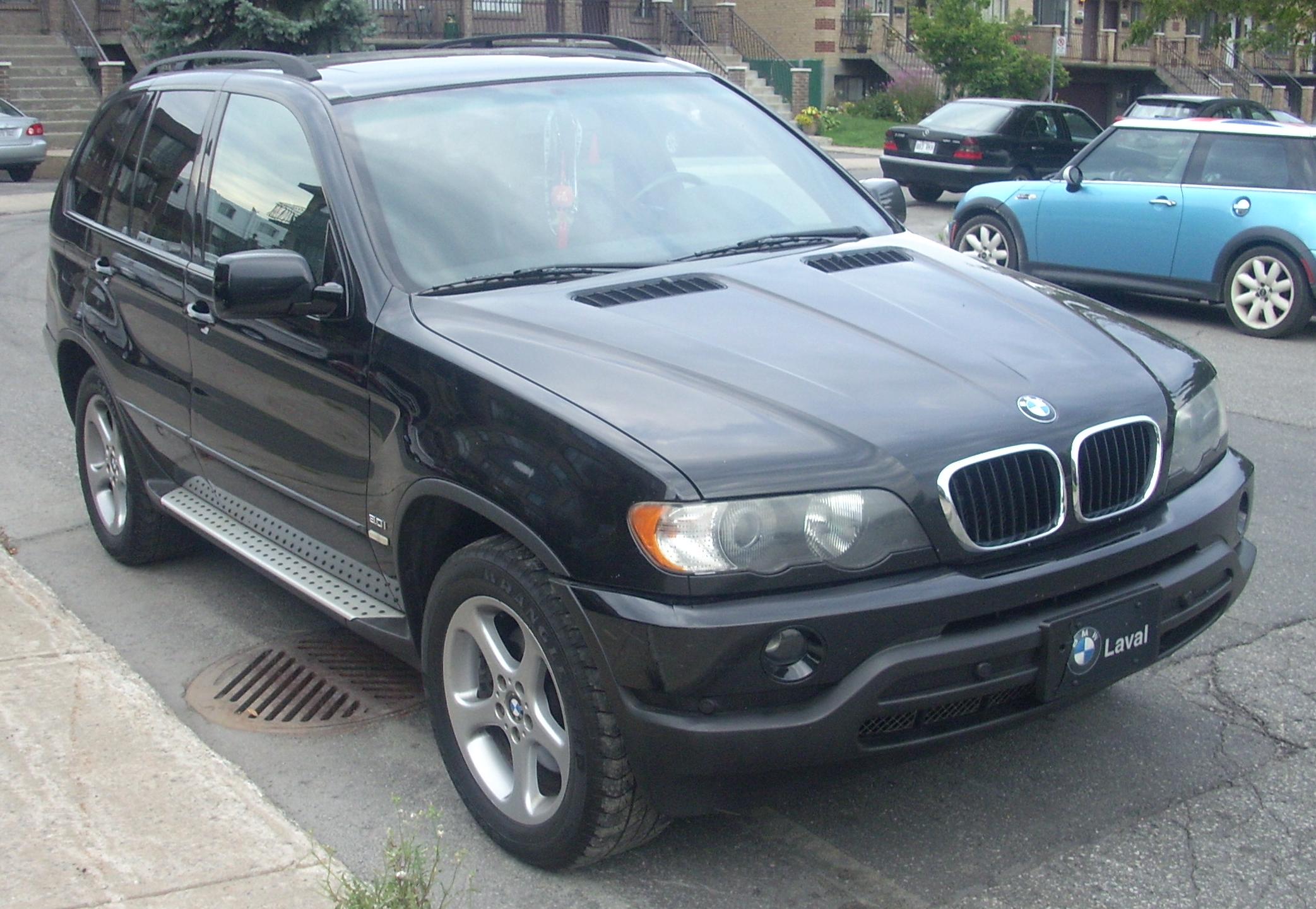 File:2001-'03 BMW X5 3.0i.JPG - Wikimedia Commons