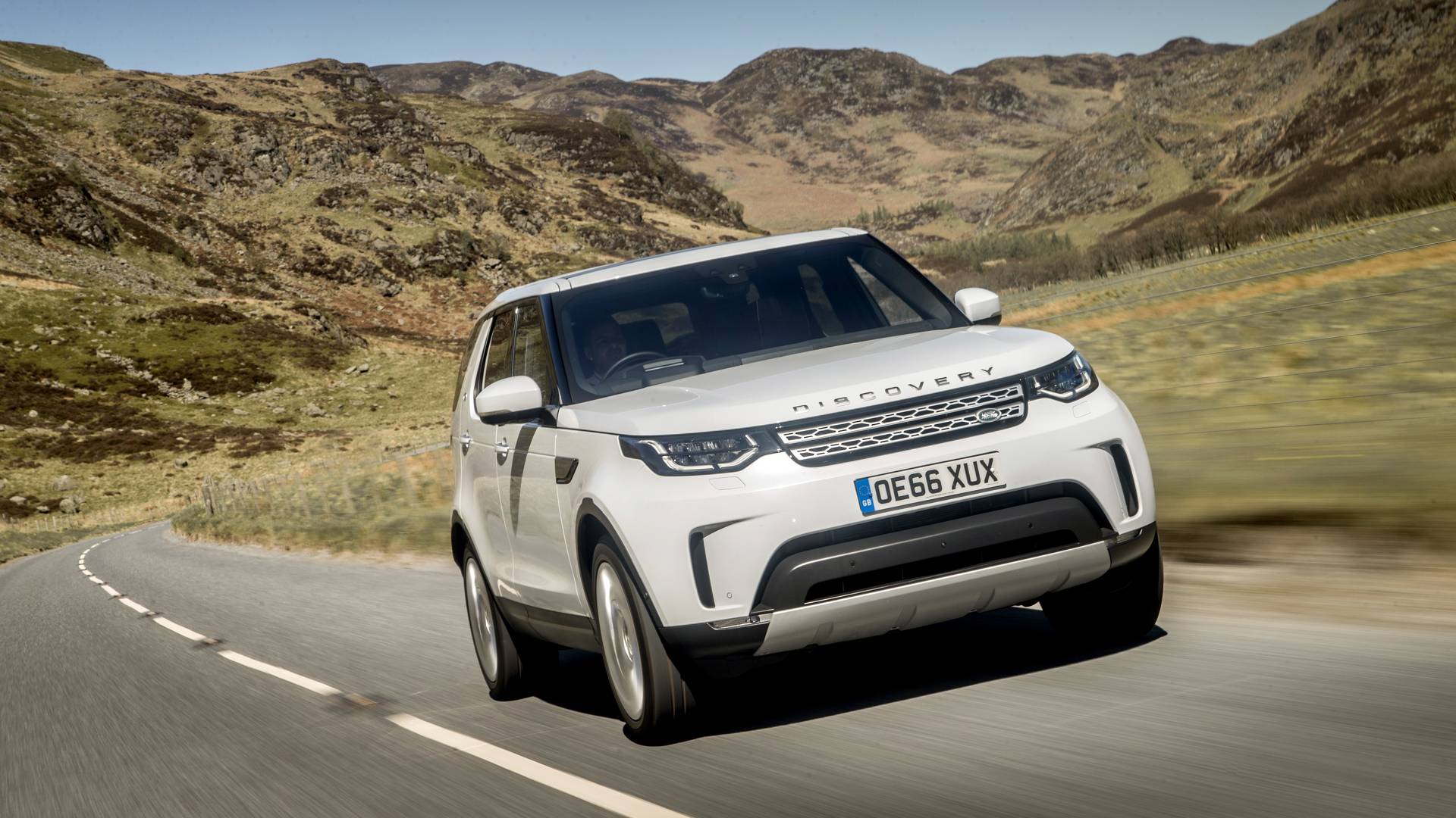 2017 Land Rover Discovery review: worthy of the iconic name