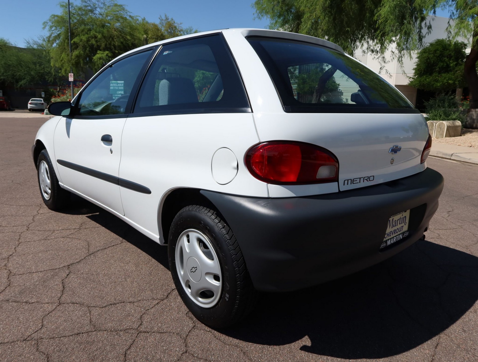 This 400 Mile Chevy Metro Hatchback Is An Economy Car Time Capsule From  2000 | Carscoops