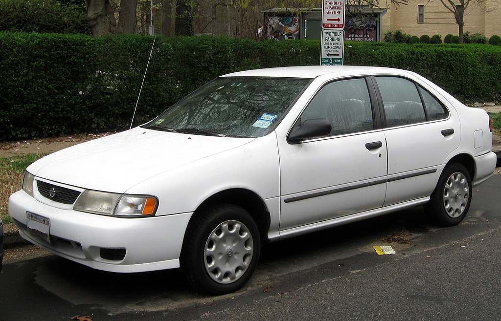 File:1998 Nissan Sentra GXE -- 03-21-2012.JPG - Wikimedia Commons