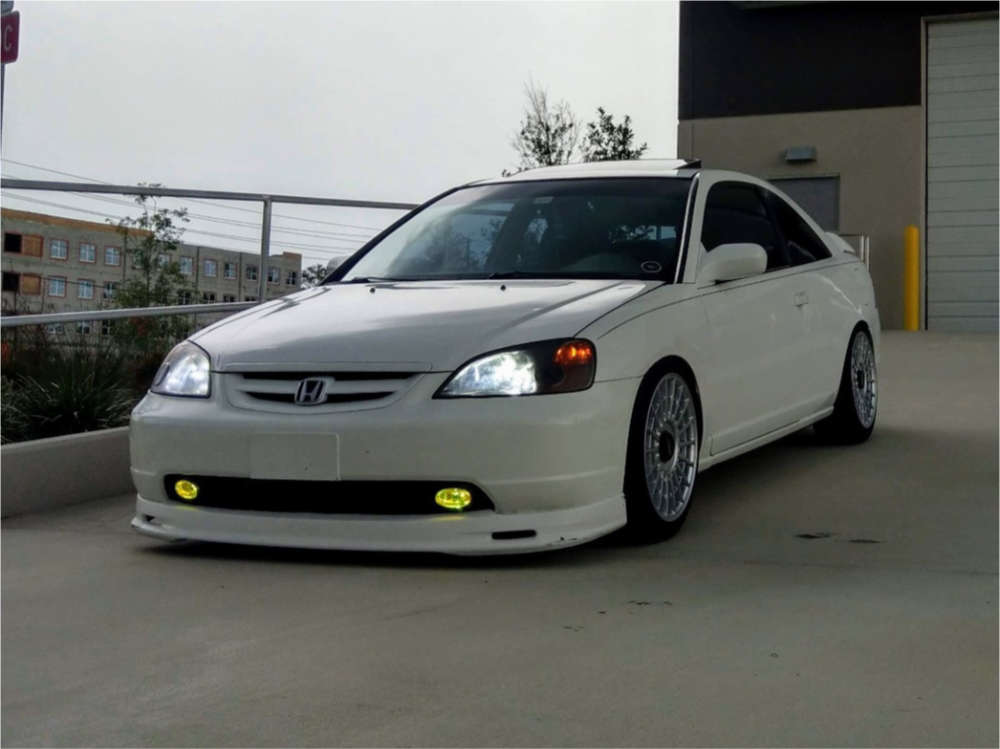 2002 Honda Civic with 17x8 30 Rotiform Las-r and 215/45R17 Hankook Ventus  V2 Concept2 and Coilovers | Custom Offsets