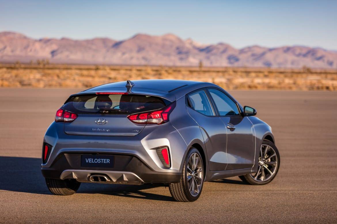 What Does It Cost to Fill Up a 2019 Hyundai Veloster? | Cars.com