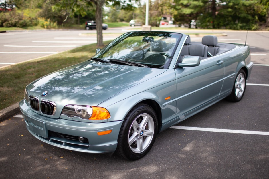 2002 BMW 325Ci Convertible for sale on BaT Auctions - sold for $15,750 on  October 16, 2021 (Lot #57,485) | Bring a Trailer