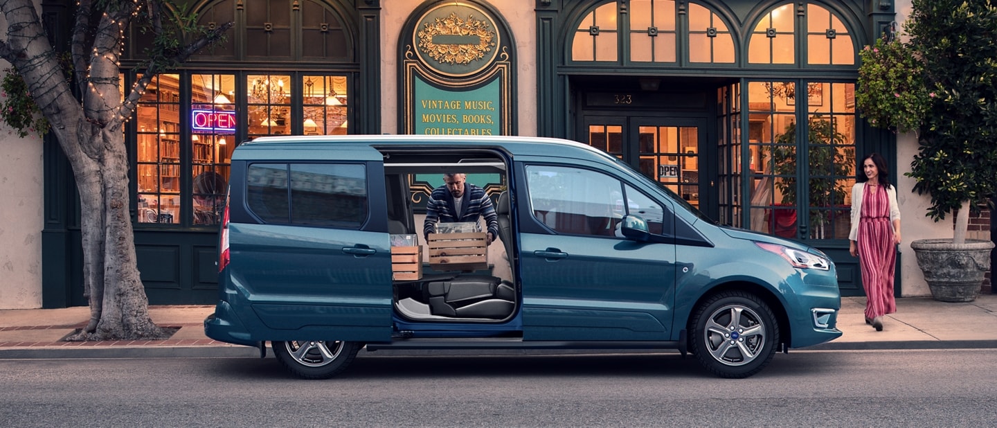 2023 Ford Transit Connect Passenger Wagon | Pricing, Photos, Specs & More |  Ford.com