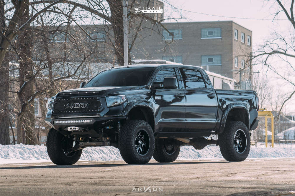 2015 Toyota Tundra Wheel Offset Aggressive > 1" Outside Fender Suspension  Lift 8" | 939162 | TrailBuilt Off-Road