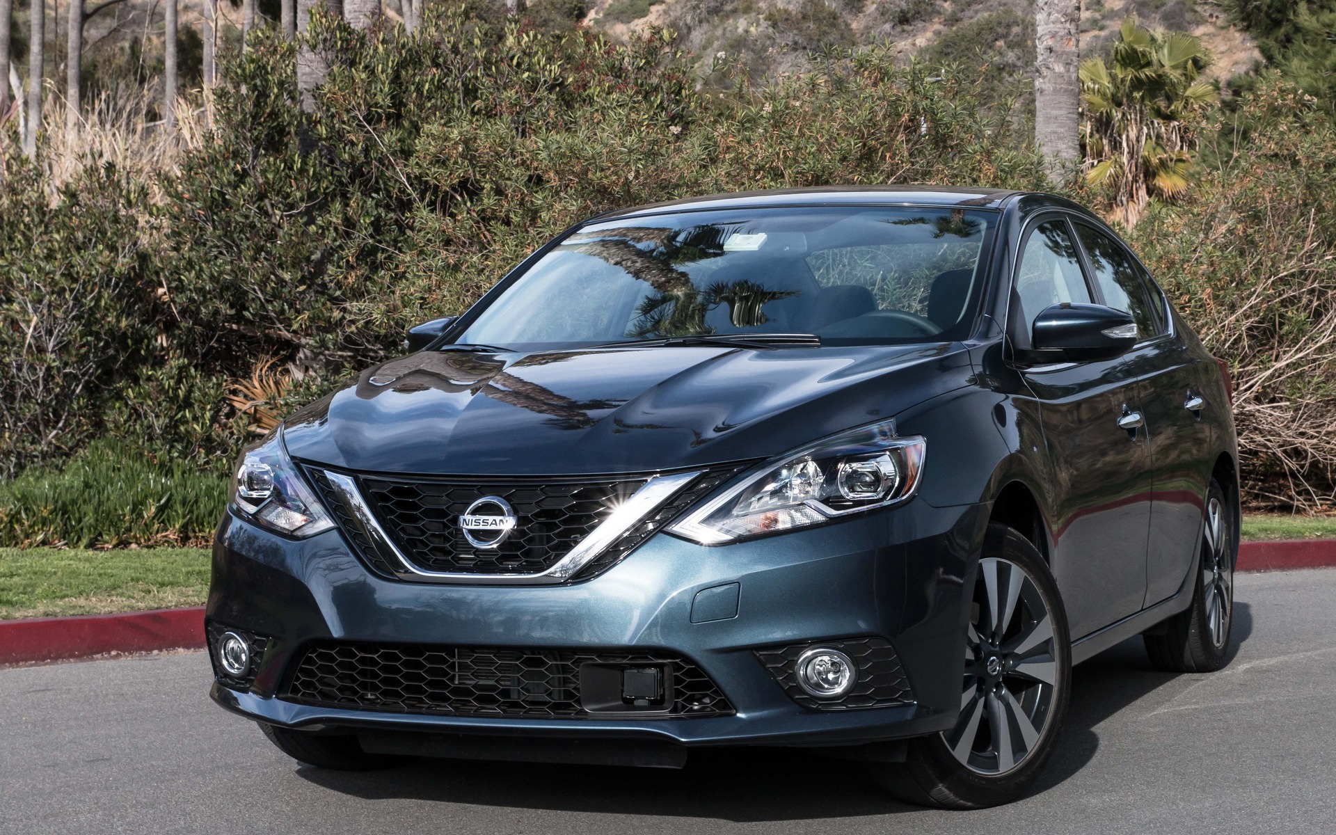 2016 Nissan Sentra: 20% New, 50% Better - The Car Guide