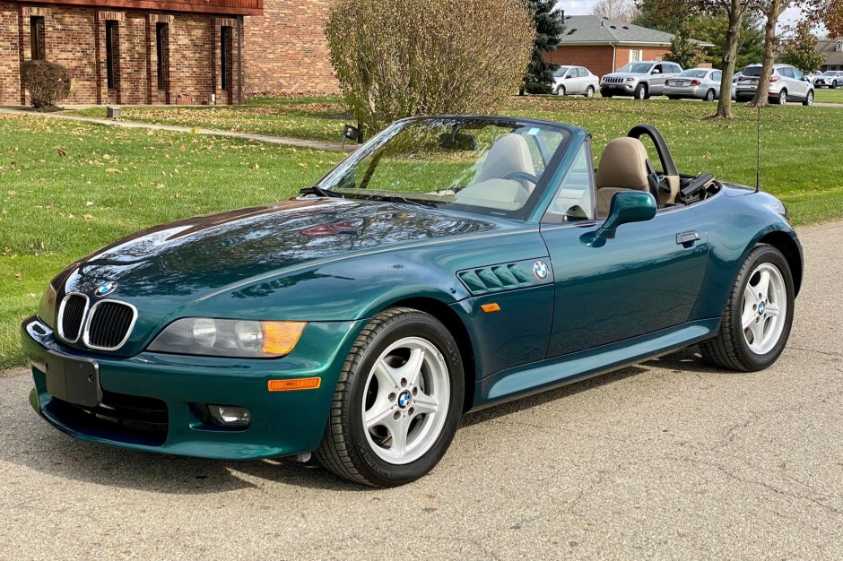 1999 BMW Z3 2.3 Roadster 5-Speed for sale on BaT Auctions - sold for  $10,500 on January 21, 2022 (Lot #63,984) | Bring a Trailer