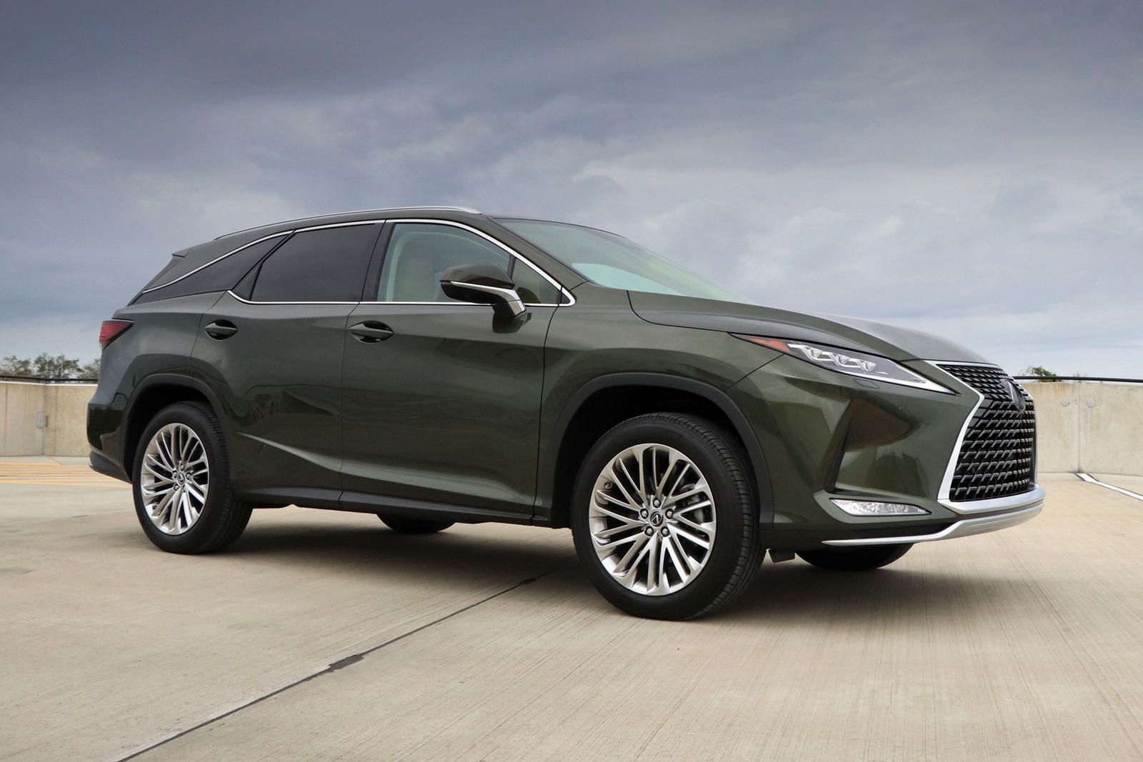 2022 Lexus RX Review, Pricing | RX SUV Models | CarBuzz