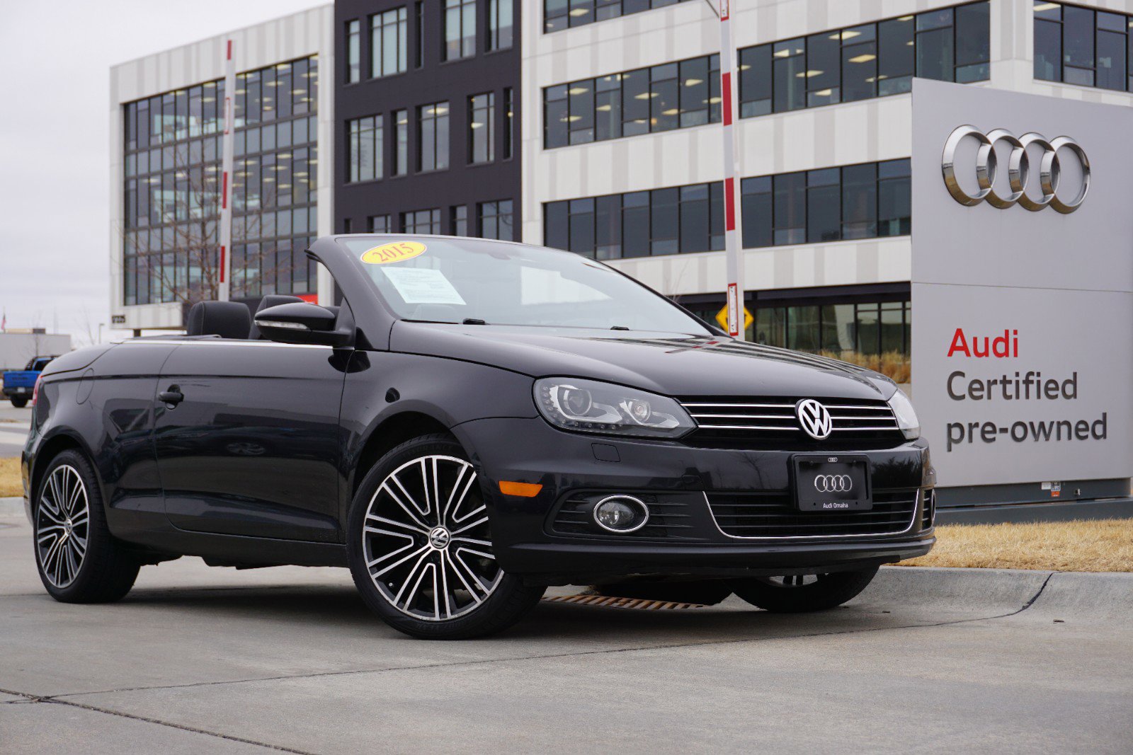 Pre-Owned Volkswagen Eos for sale in Omaha