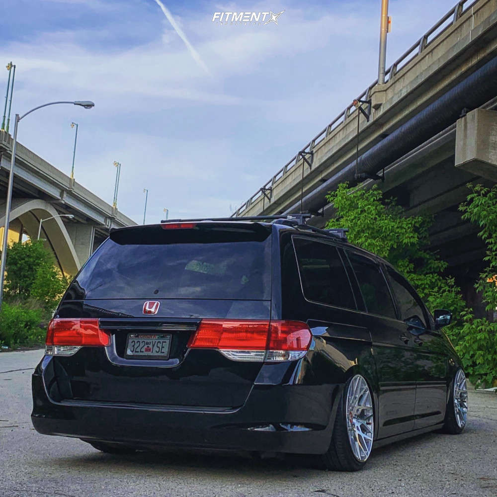 2008 Honda Odyssey EX-L with 20x10 TSW Vale and Delinte 245x35 on Air  Suspension | 773006 | Fitment Industries