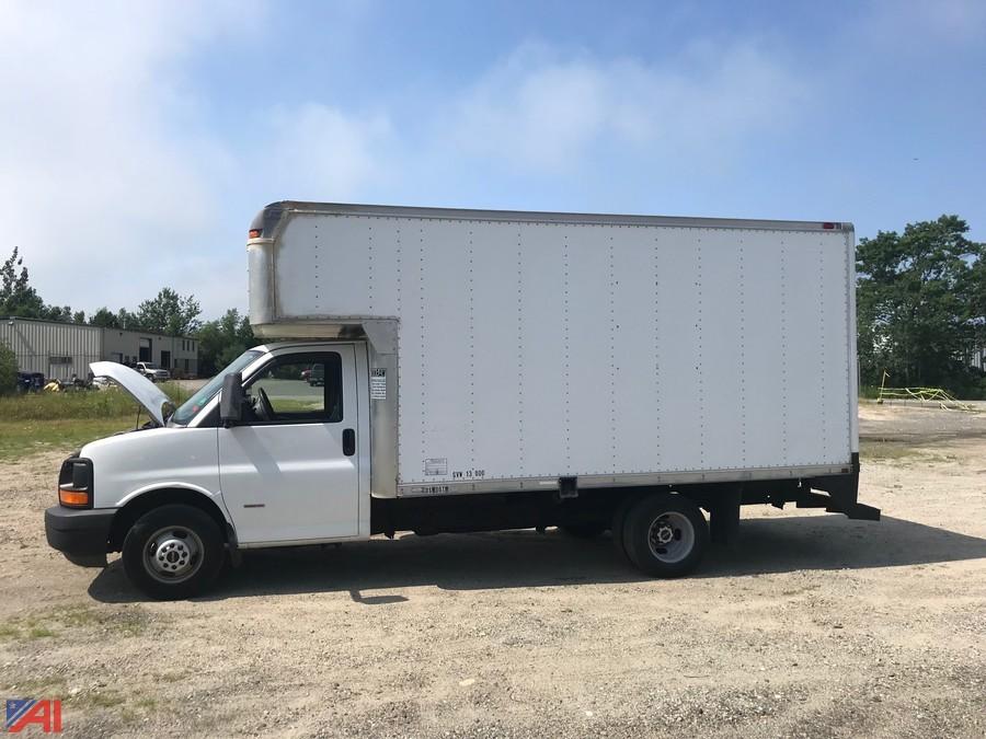 Auctions International - Auction: Business Liquidation, MA #15845 ITEM: 2006  GMC Savana 3500 Box Truck